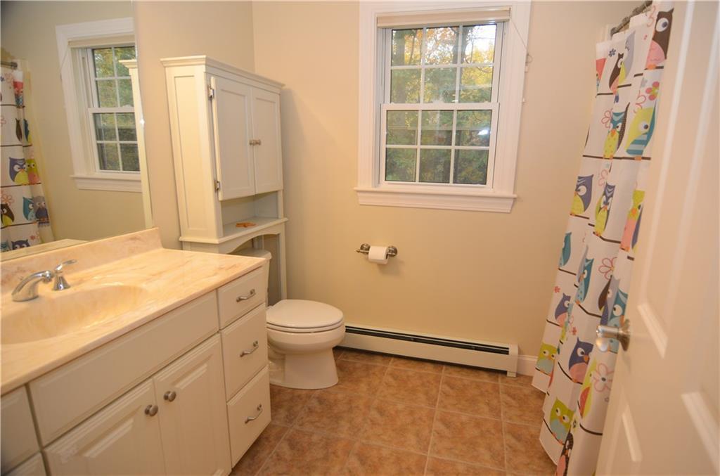 19 Old Colony Lane Cumberland, ME 04021 - Photo 15 of 34 Photo