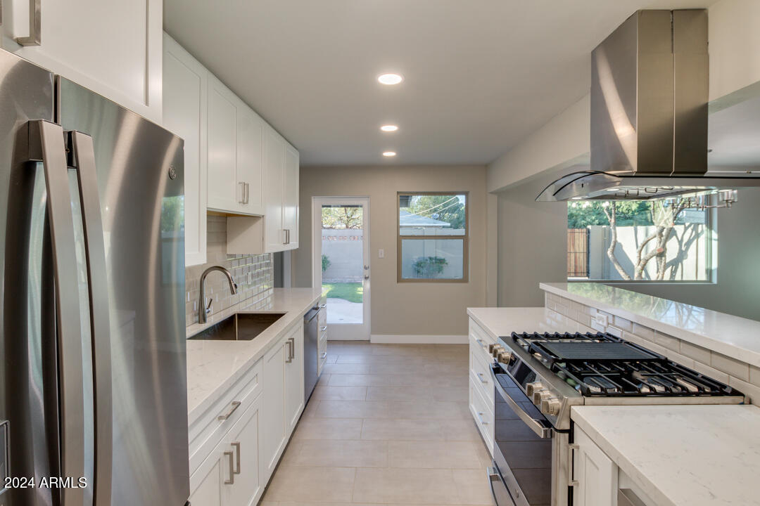 554 West 19th Street Tempe, AZ 85281 - Photo 19 of 48 16-19th