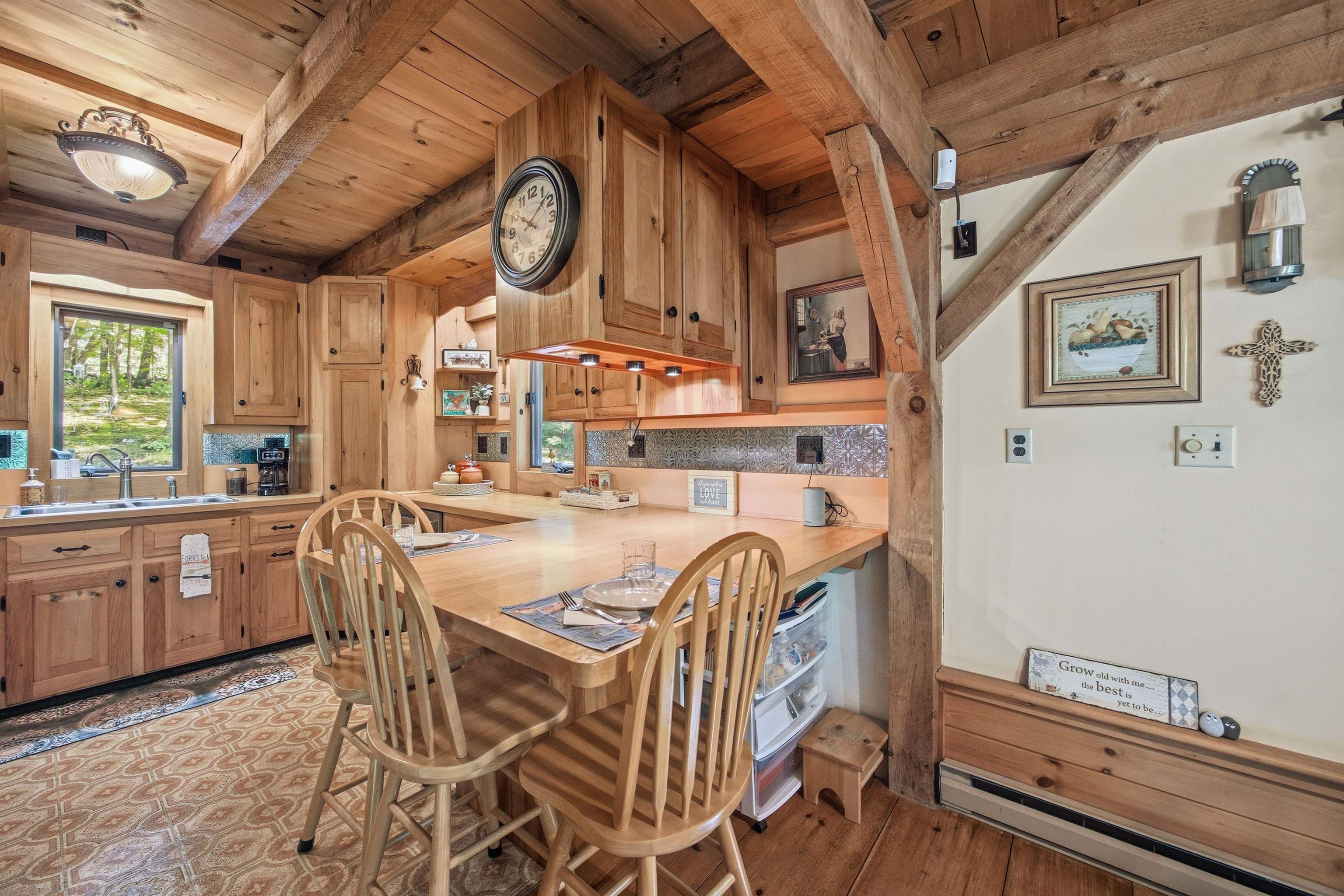 850 Concord Stage Road Weare, NH 03281 - Photo 9 of 44