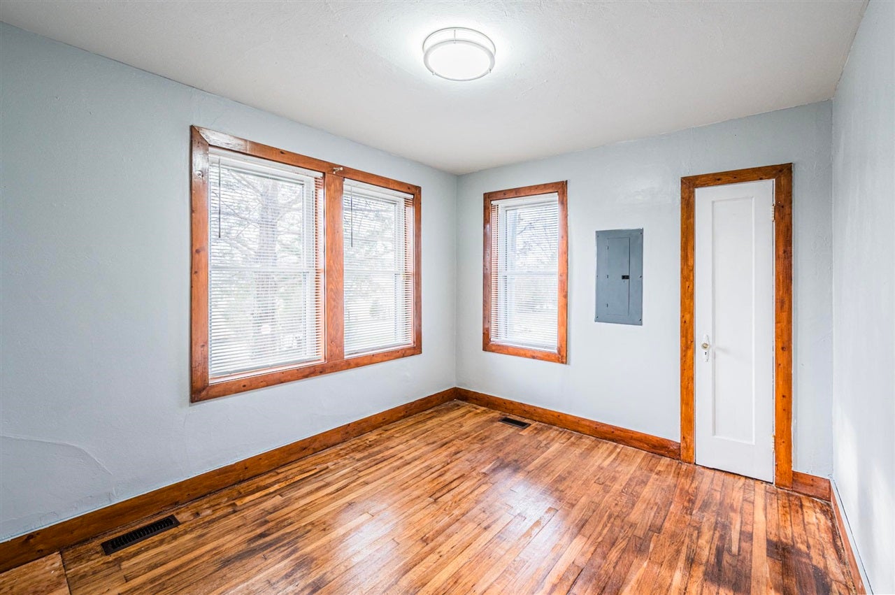 1664 Blue Level Road Bowling Green, KY 42101 - Photo 12 of 22 Gallery Image 12