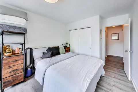 $175,000 | 1008 Washington Boulevard, Unit 9, Oak Park, IL 60302