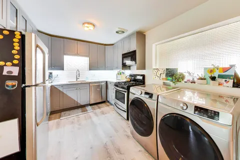 $175,000 | 1008 Washington Boulevard, Unit 9, Oak Park, IL 60302