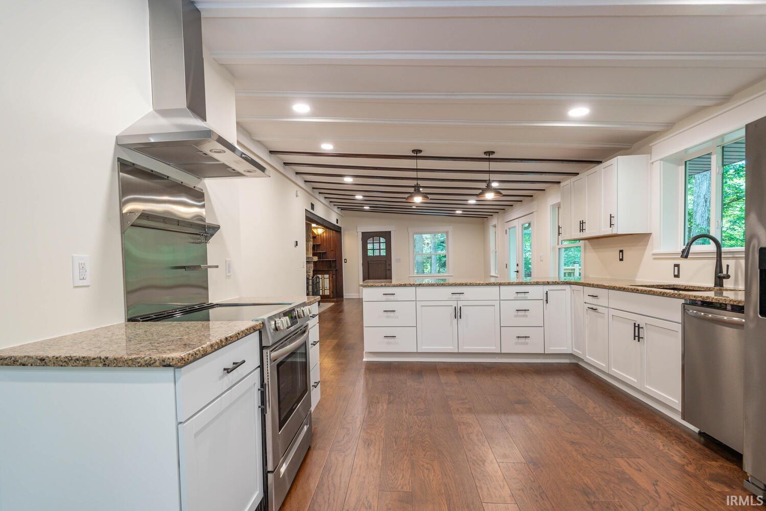 6650 East Bender Road Bloomington, IN 47401 - Photo 5 of 35 Gallery Image 5