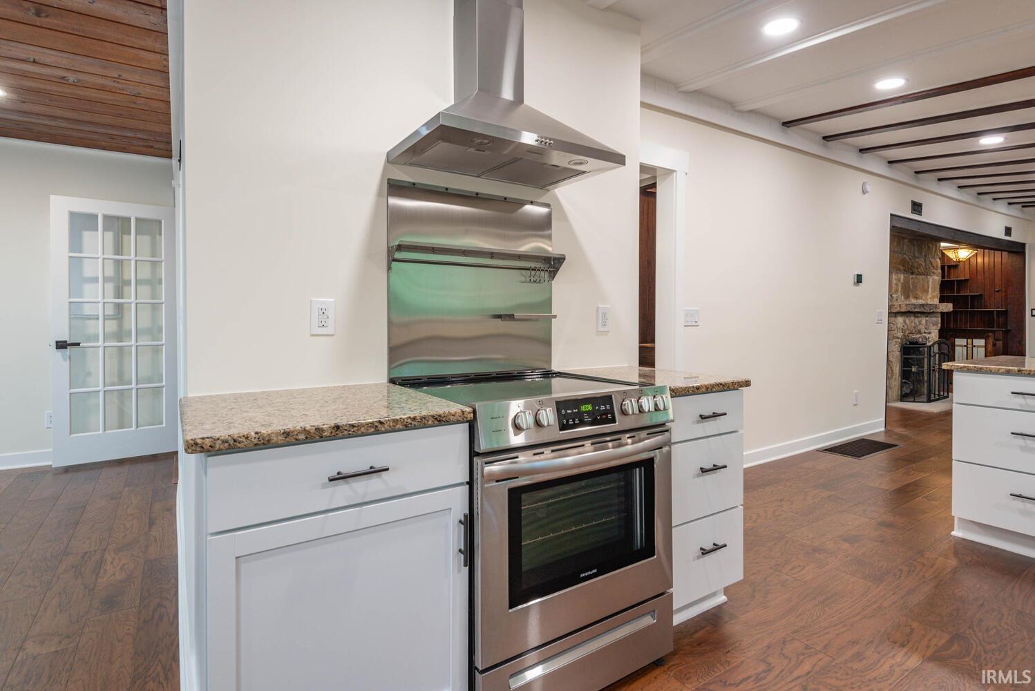 6650 East Bender Road Bloomington, IN 47401 - Photo 7 of 35 Gallery Image 7