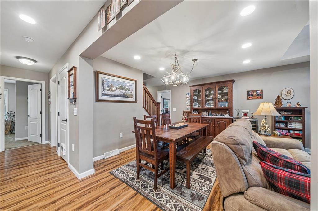 189 Ridgeview Drive Hidden Valley, PA 15502 - Photo 14 of 43