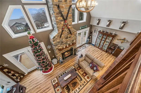$739,900 | 189 Ridgeview Drive, Hidden Valley, PA 15502
