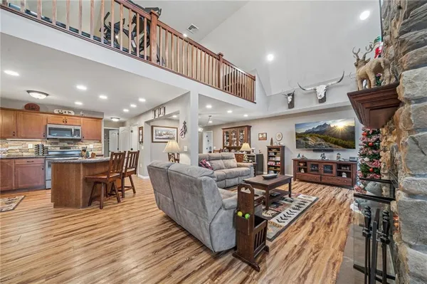 $739,900 | 189 Ridgeview Drive, Hidden Valley, PA 15502