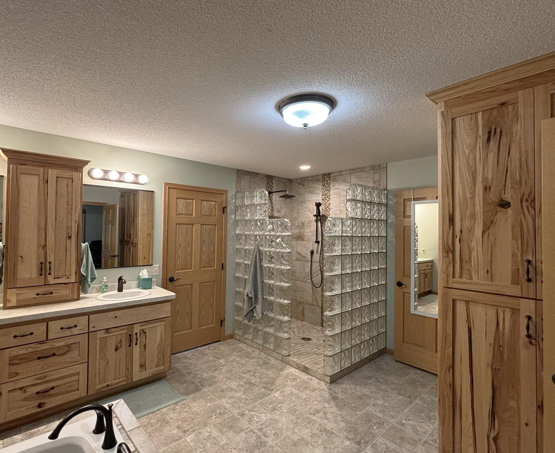 3807 North Eagle Road Willmar, MN 56201 - Photo 13 of 52