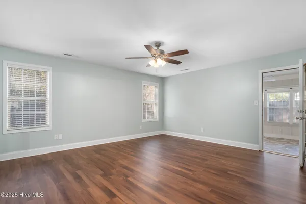 $515,000 | 1004 Bally Bunion Lane, Burgaw, NC 28425