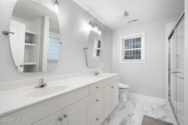 $515,000 | 1004 Bally Bunion Lane, Burgaw, NC 28425