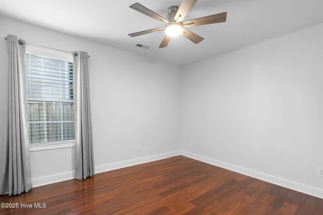 $525,000 | 1004 Bally Bunion Lane, Burgaw, NC 28425