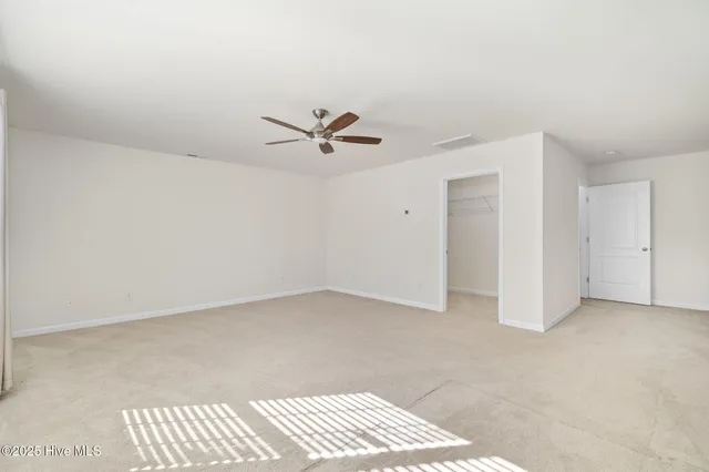 $525,000 | 1004 Bally Bunion Lane, Burgaw, NC 28425