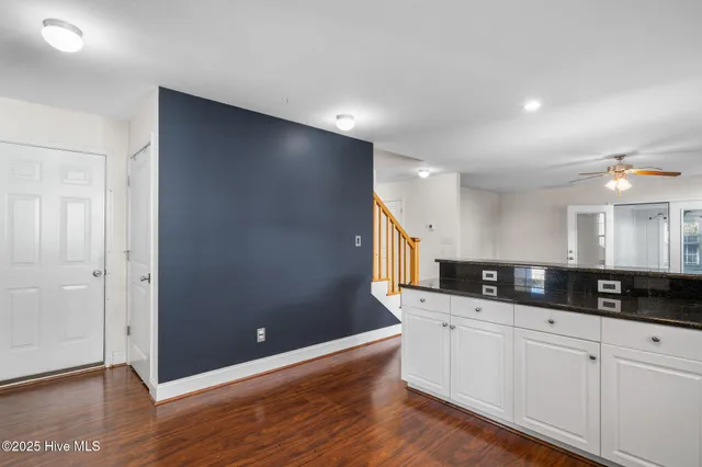 $525,000 | 1004 Bally Bunion Lane, Burgaw, NC 28425