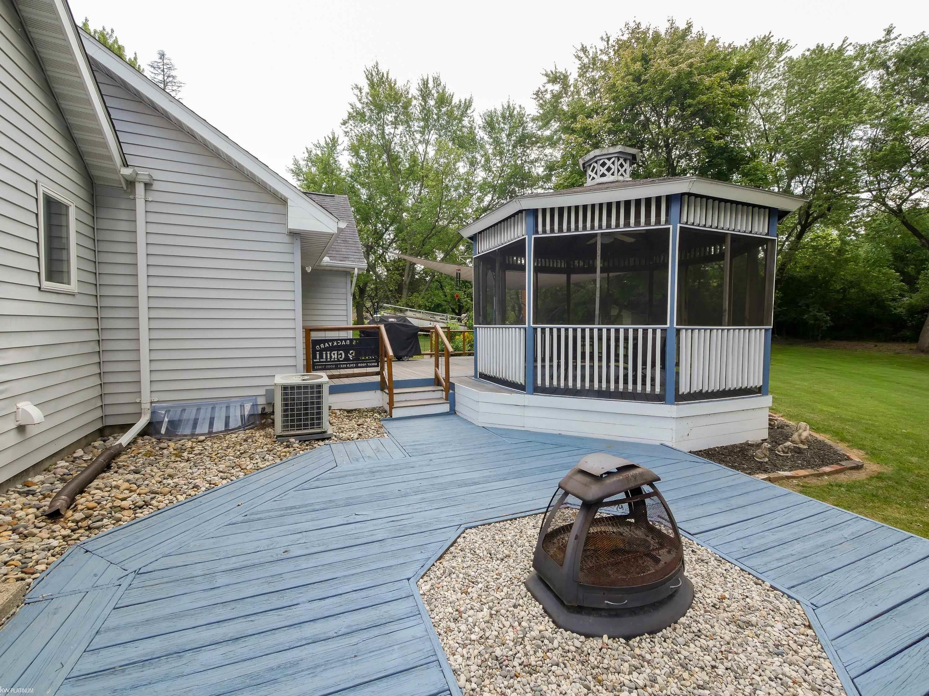 8468 Rondale Drive Grand Blanc, MI 48439 - Photo 9 of 40
