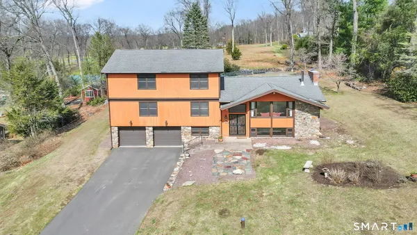 $575,000 | 3 Standish Road, Ellington, CT 06029