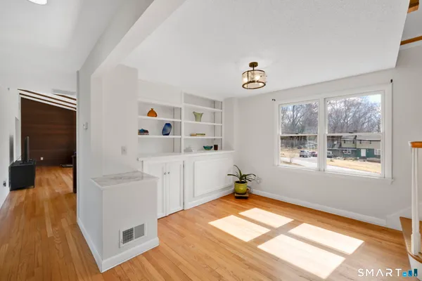$575,000 | 3 Standish Road, Ellington, CT 06029