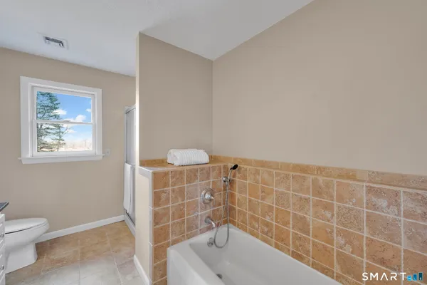 $575,000 | 3 Standish Road, Ellington, CT 06029