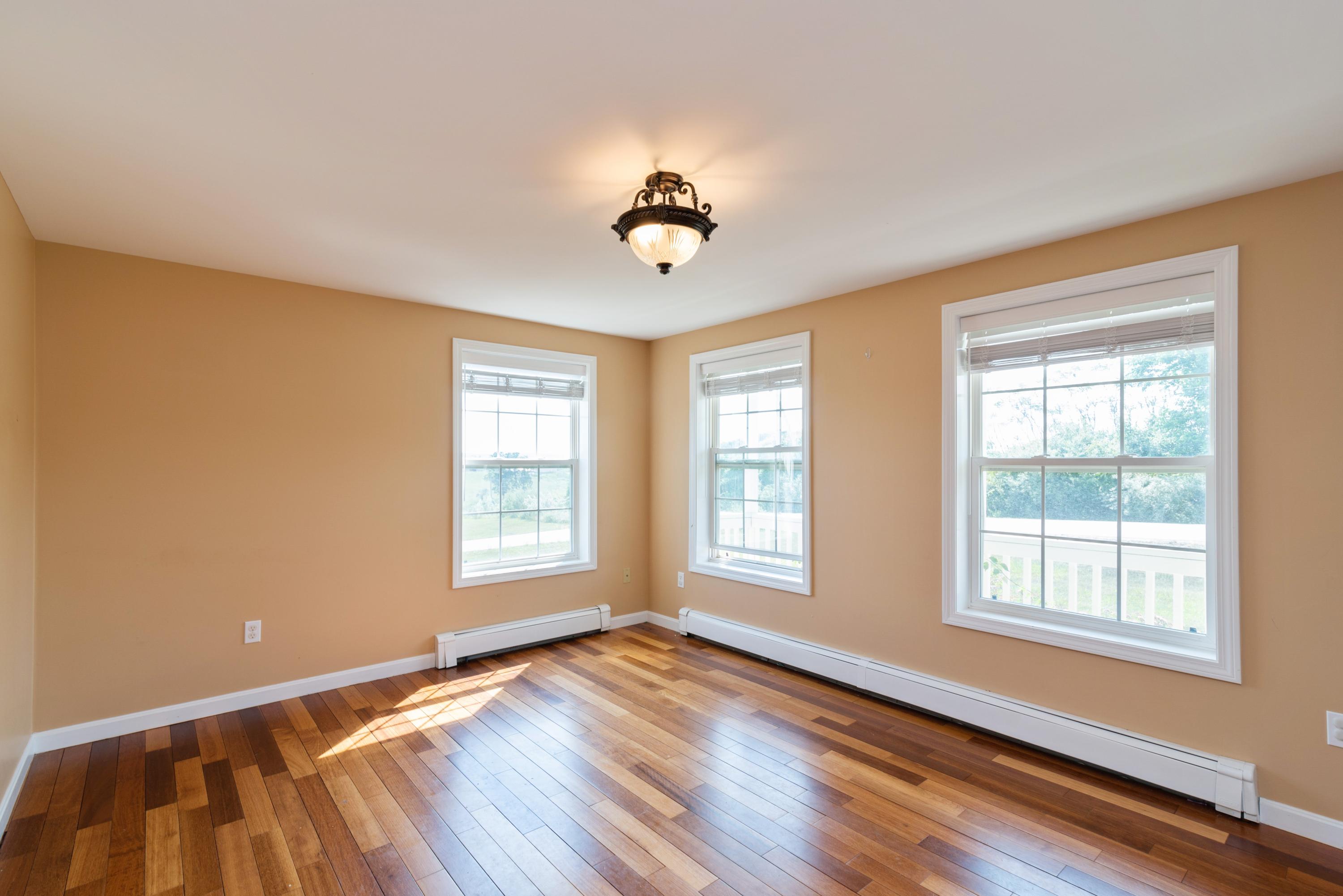 28 Plummer Road Gorham, ME 04038 - Photo 15 of 33 FrontRoom1