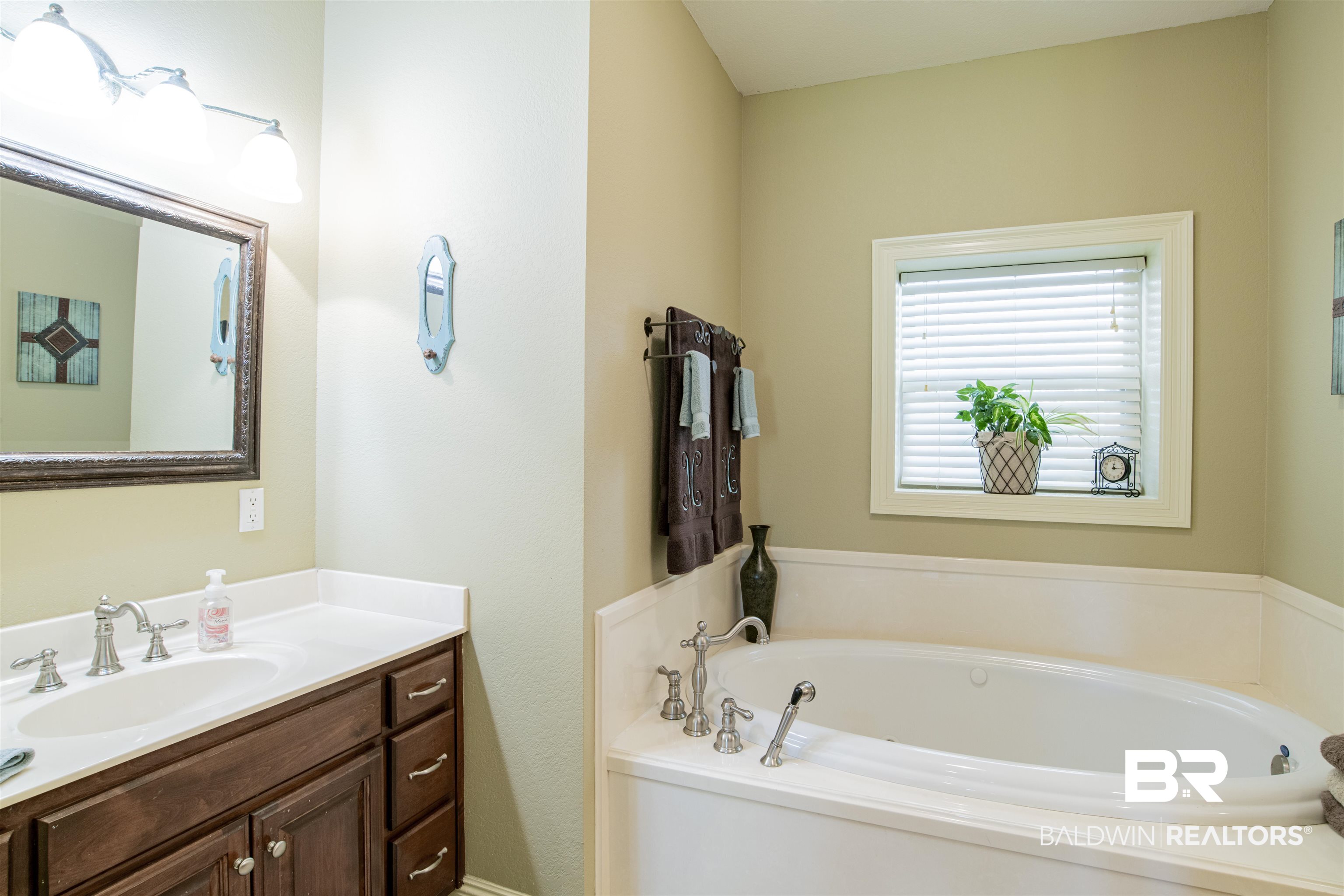 24396 Rawls Road Robertsdale, AL 36567 - Photo 17 of 30