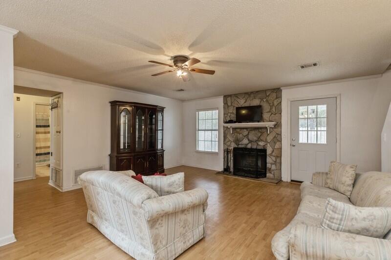 4269 Antioch Road Crestview, FL 32536 - Photo 6 of 34 Gallery Image 6