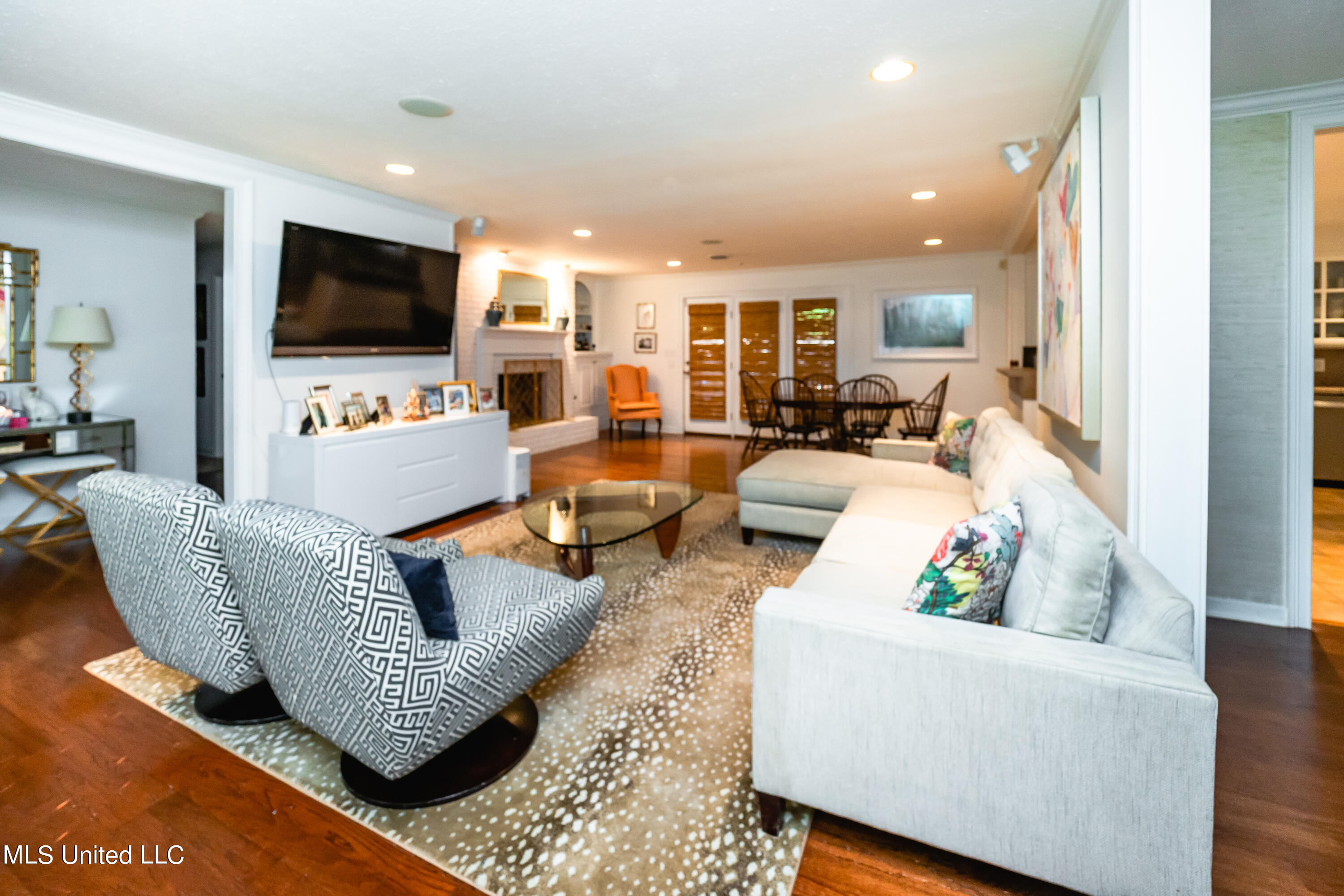 2258 Bellingrath Road Jackson, MS 39211 - Photo 5 of 34 PA070013