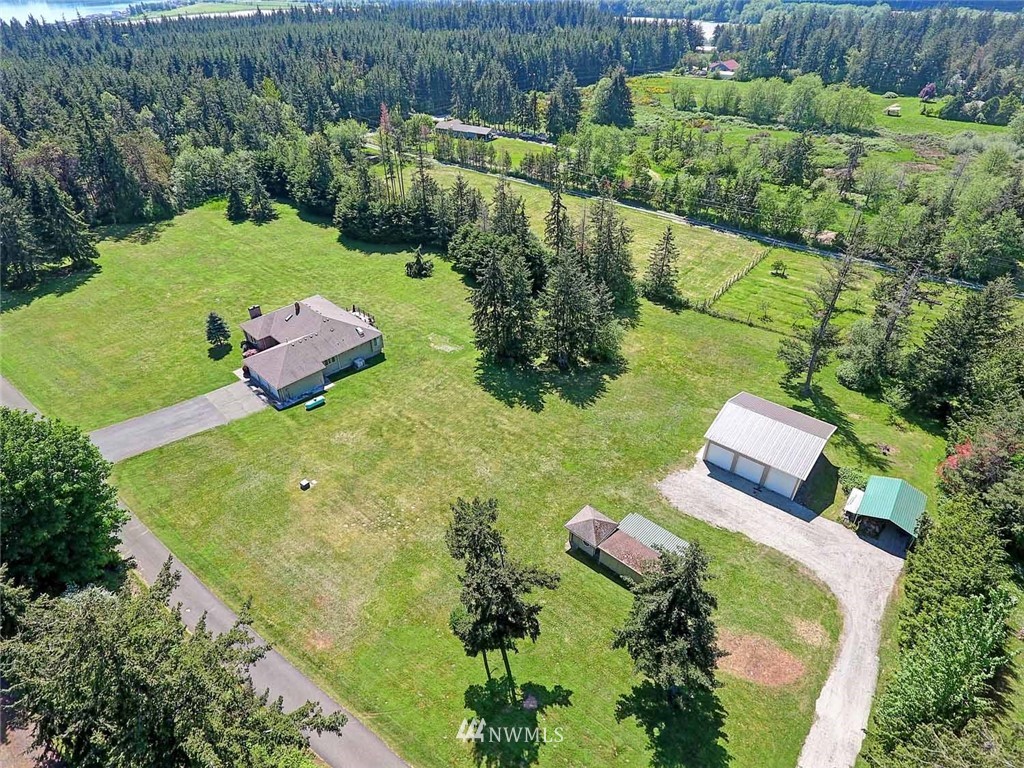 395 Russell Road Camano Island, WA 98282 - Photo 20 of 22 Gallery Image 20