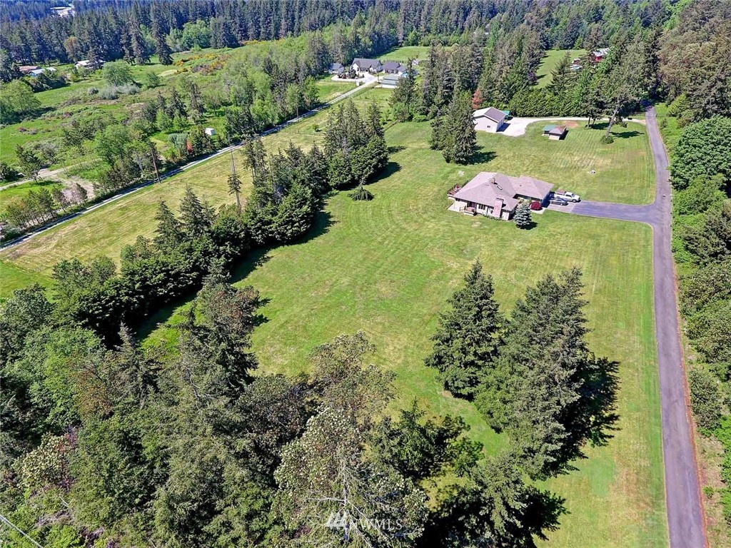 395 Russell Road Camano Island, WA 98282 - Photo 21 of 22 Gallery Image 21