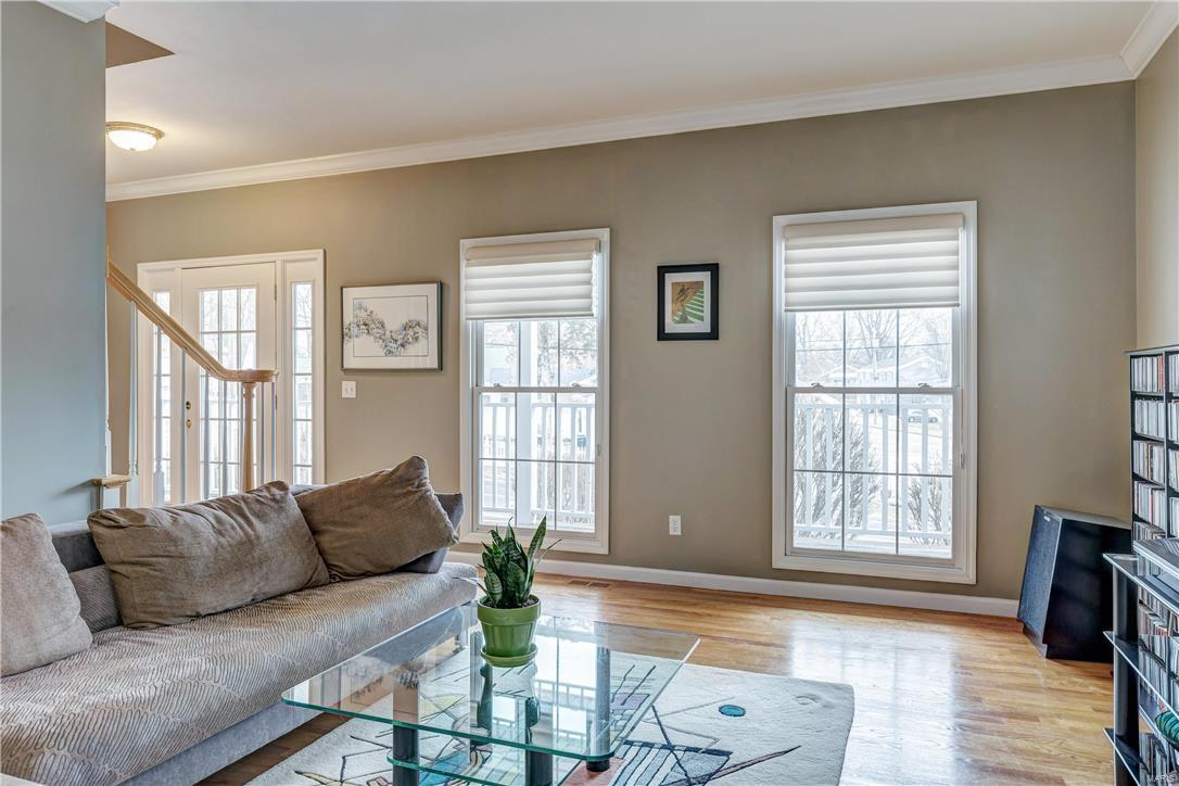 373 Edgar Road Webster Groves, MO 63119 - Photo 4 of 42 Gallery Image 4