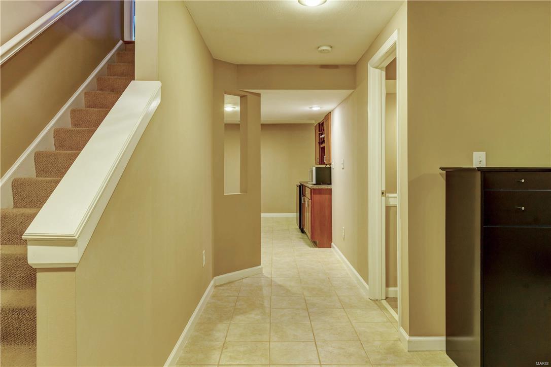 373 Edgar Road Webster Groves, MO 63119 - Photo 31 of 42 Gallery Image 31
