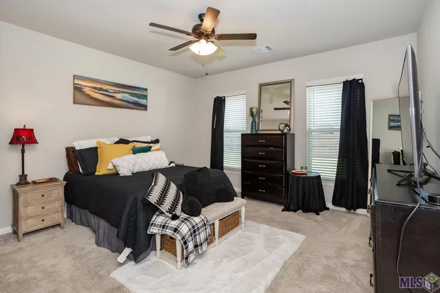 $2,350 | 39500 Ridgeland Drive, Gonzales, LA 70737