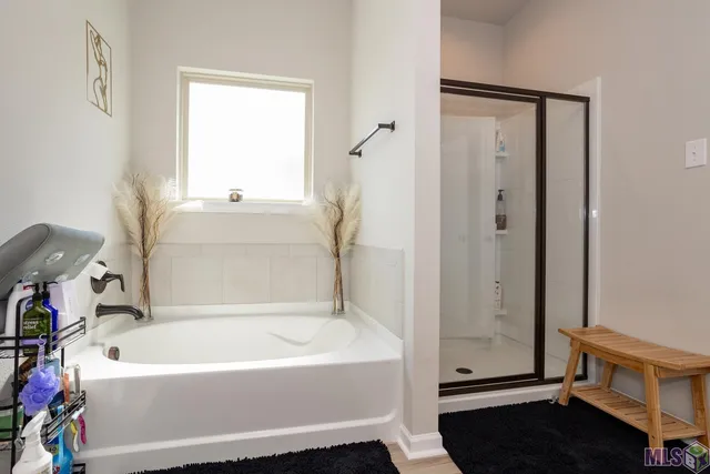 $2,350 | 39500 Ridgeland Drive, Gonzales, LA 70737