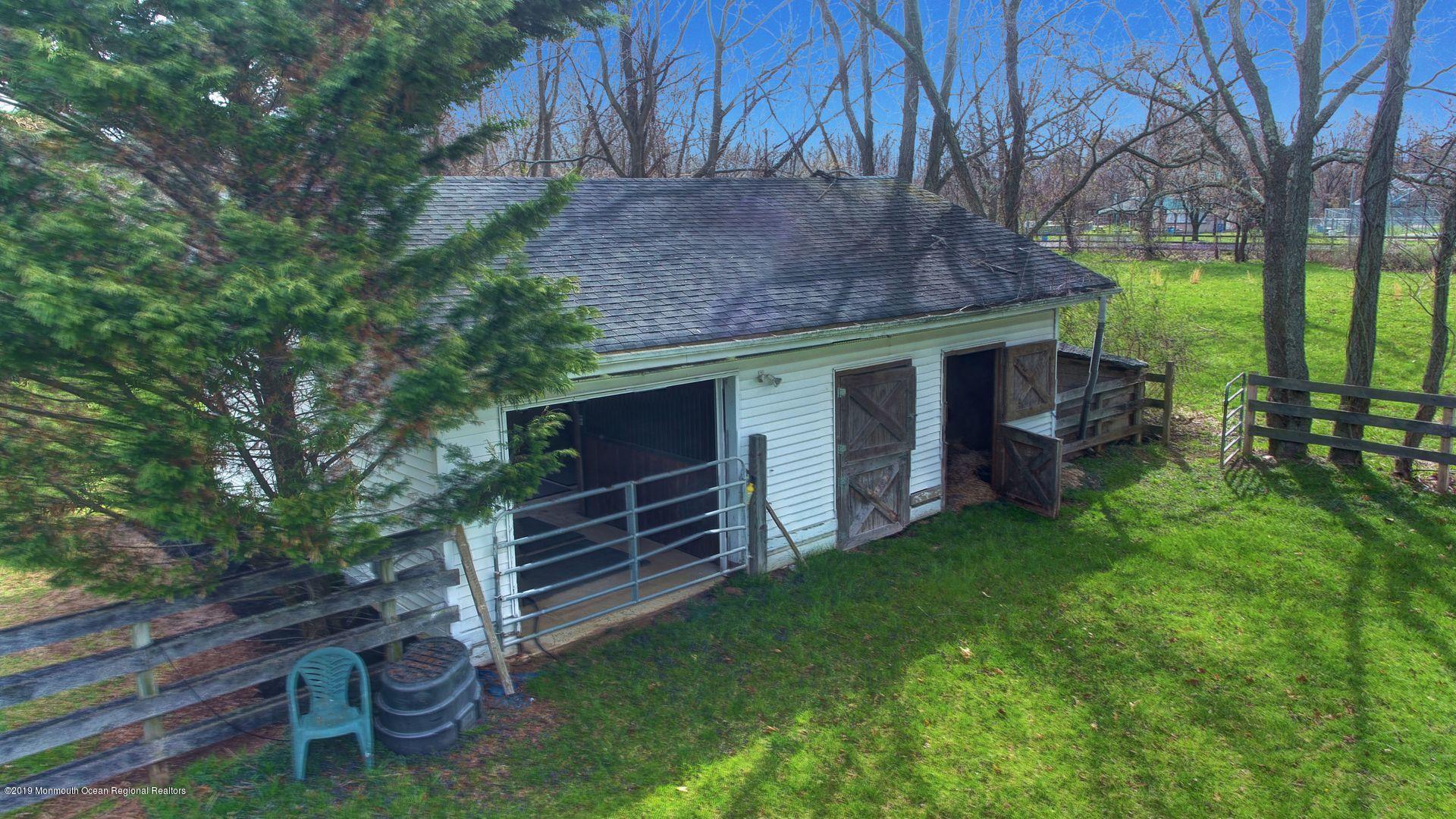 178 Laird Road Colts Neck, NJ 07722 - Photo 45 of 50 Secondary Barn