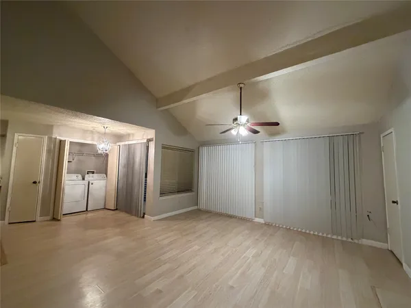 $1,050 | 12200 Overbrook Lane, Unit 25C, Houston, TX 77077