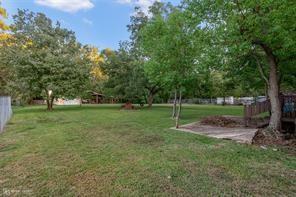 814 Lee Street Benton, LA 71006 - Photo 18 of 20 a view of a park with trees