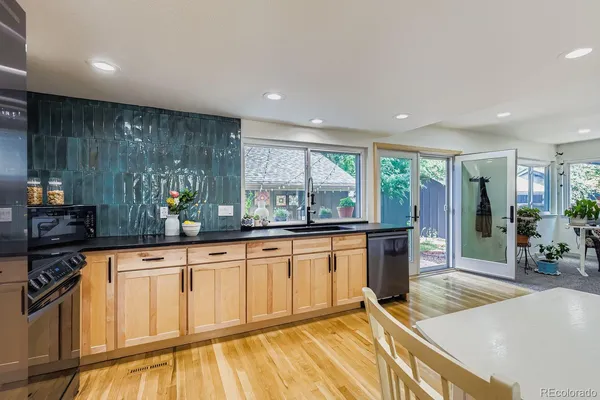 $690,000 | 8682 Garrison Court, Arvada, CO 80005