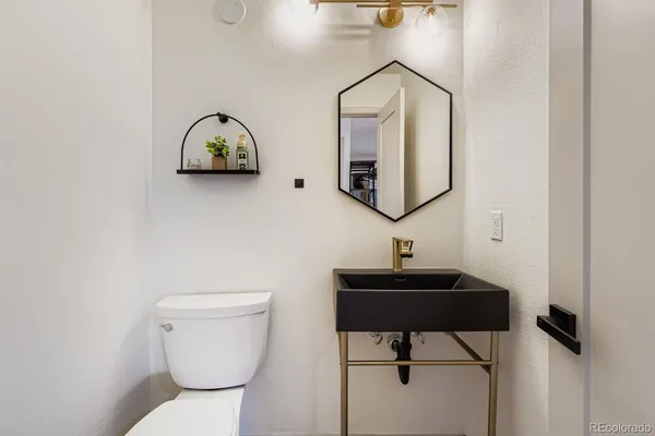 $690,000 | 8682 Garrison Court, Arvada, CO 80005