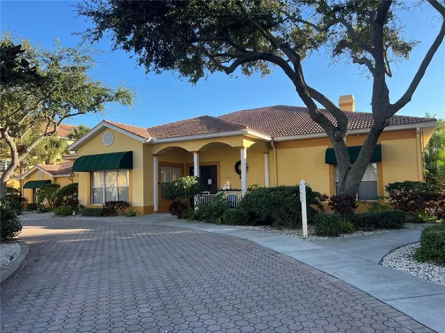 $1,999 | Undisclosed Address, Seminole, FL 33772