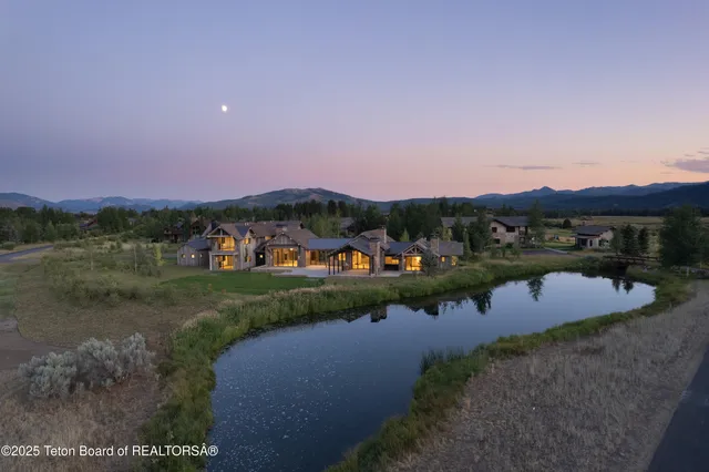 $31,750,000 | 2165 Blue Crane Drive, Jackson, WY 83001
