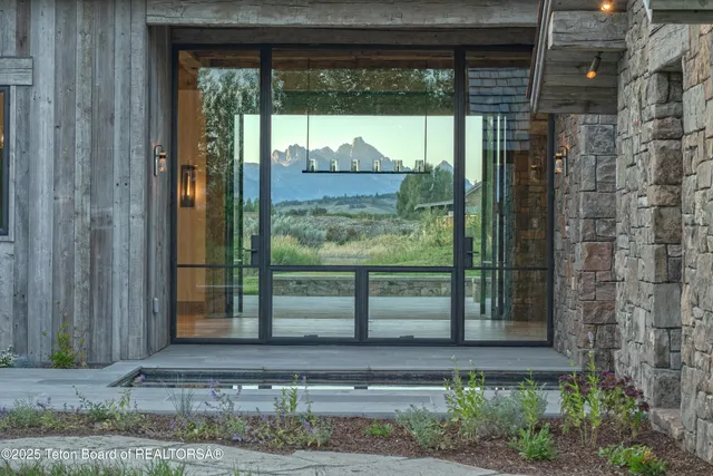$31,750,000 | 2165 Blue Crane Drive, Jackson, WY 83001