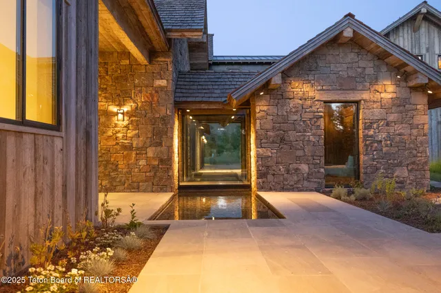 $31,750,000 | 2165 Blue Crane Drive, Jackson, WY 83001