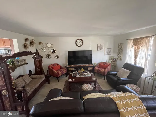 $2,199 | 100 Cecily Way, Ranson, WV 25438