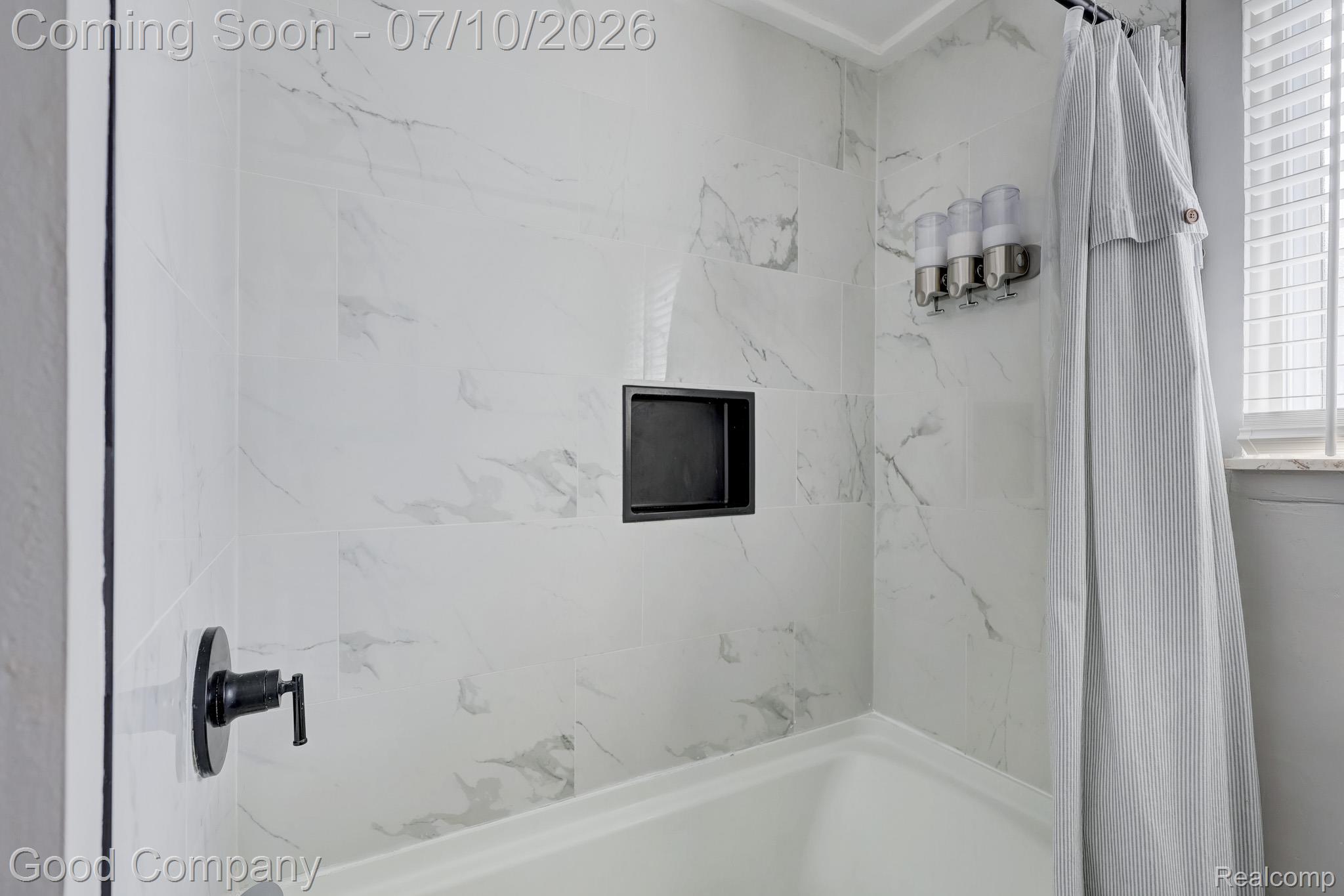 2954 Harvard Road Berkley, MI 48072 - Photo 29 of 43 2954 Harvard Rd.-29.jpg