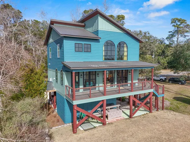 $618,000 | 329 Kaufman Street, Georgetown, SC 29440