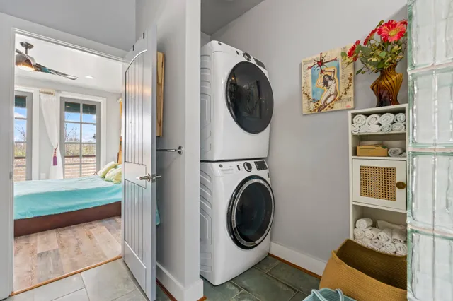 $618,000 | 329 Kaufman Street, Georgetown, SC 29440