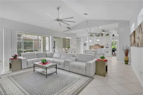 $499,000 | 516 Eagle Creek Drive, Naples, FL 34113