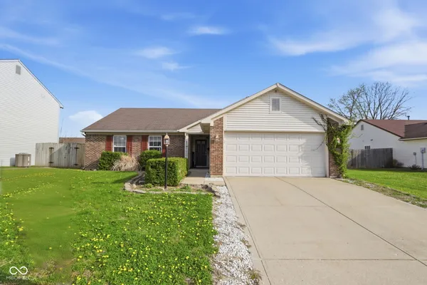 $240,000 | 5736 Wood Cote Drive, Indianapolis, IN 46221