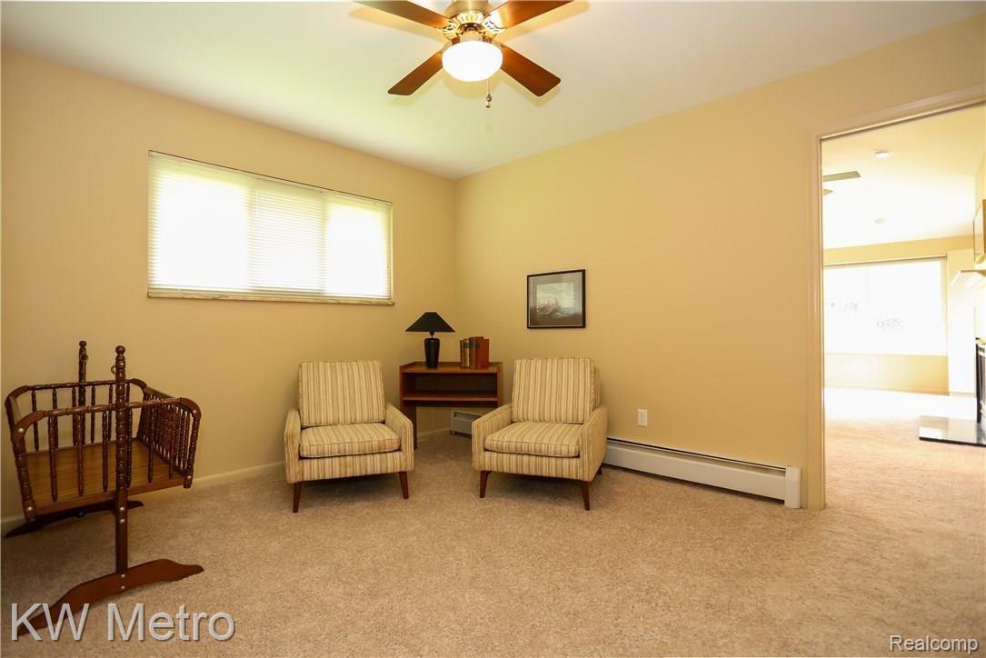 942 North Reading Road Bloomfield Hills, MI 48304 - Photo 26 of 37 Reading-25.jpg
