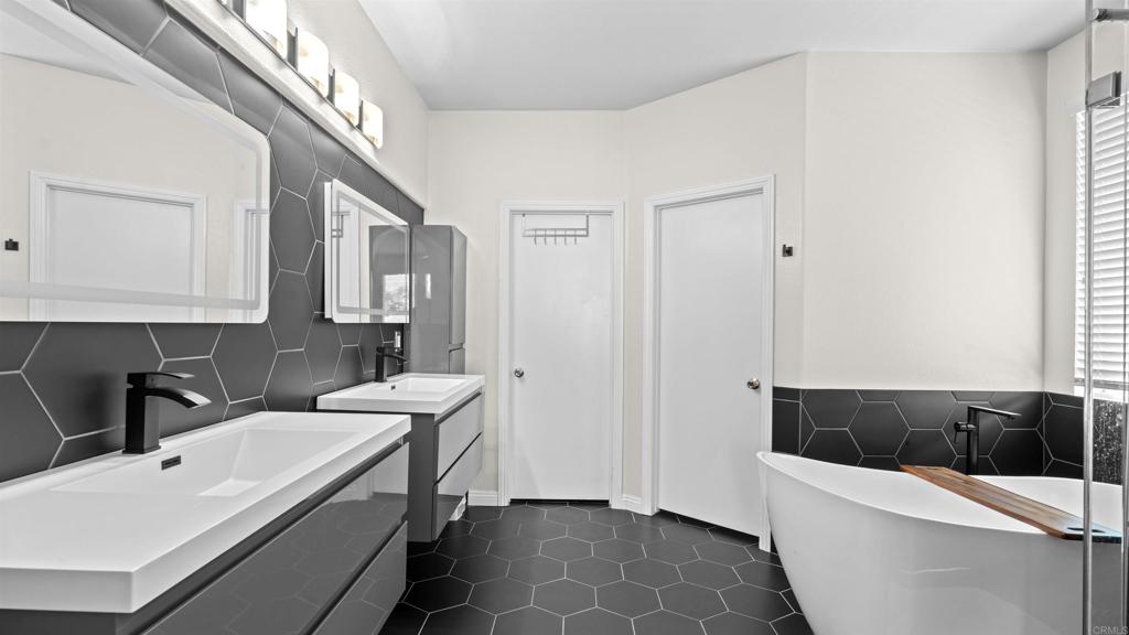 27100 Early Dawn Road Menifee, CA 92584 - Photo 13 of 37