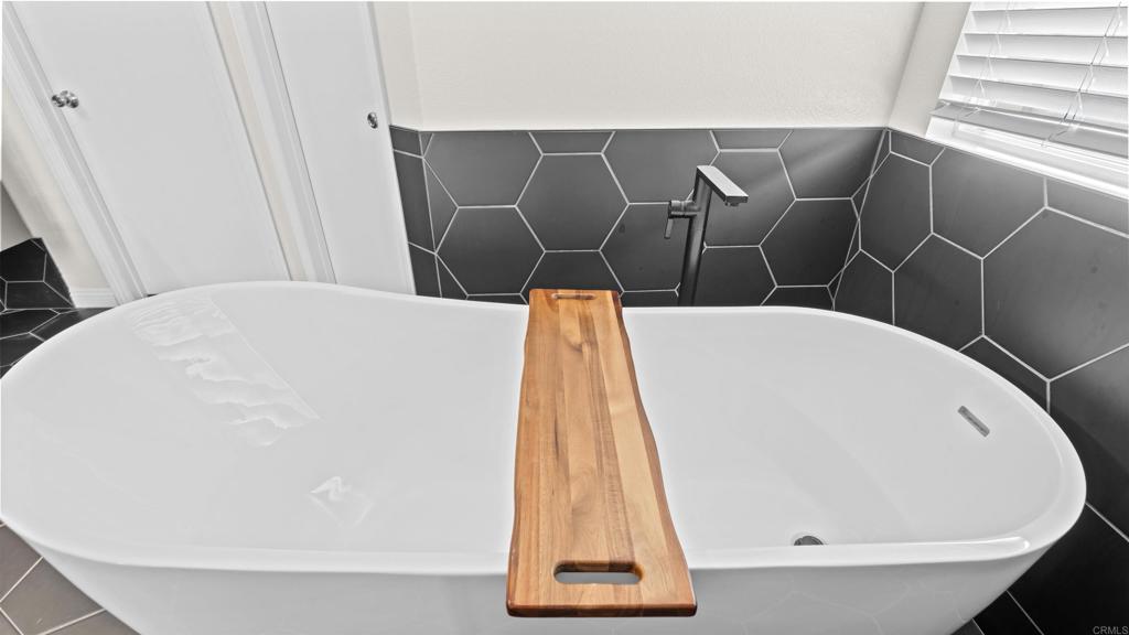 27100 Early Dawn Road Menifee, CA 92584 - Photo 16 of 37