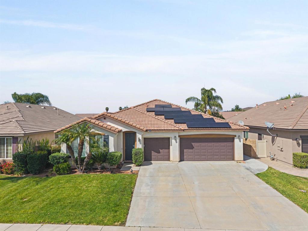 27100 Early Dawn Road Menifee, CA 92584 - Photo 2 of 37